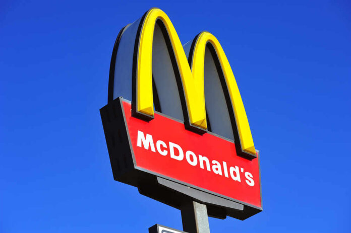 shutterstock_546403519.jpg featured image McDonalds logo on a pole clear sky