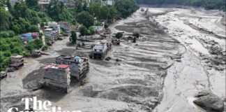 Mudslide submerges China-Nepal crossing point
